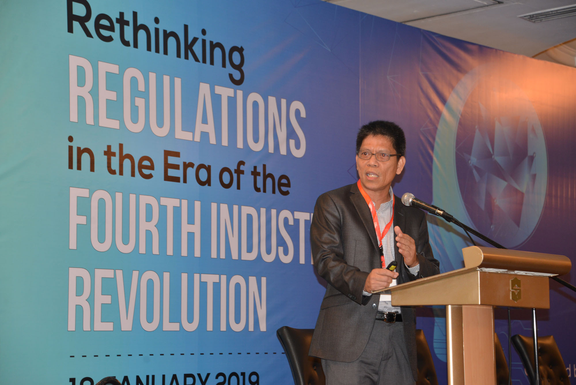 Rethinking Regulations in the Era of the Fourth Industrial Revolution-regulations-pids-23-20190123.jpg