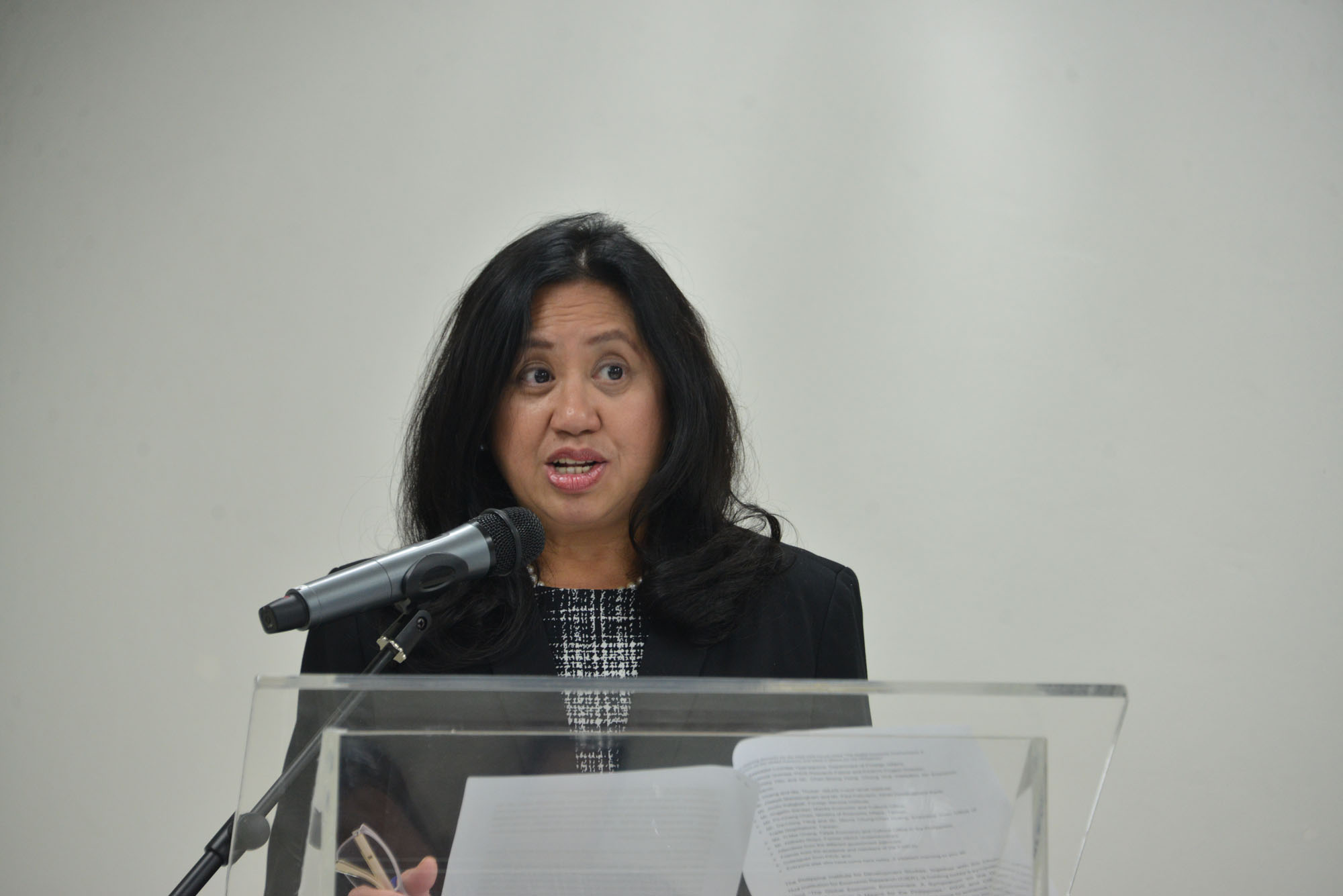 The Global Economic Environment: A Symposium on the Global Economy and What it Means for the Philippines-pids-cier-6-20190493.jpg