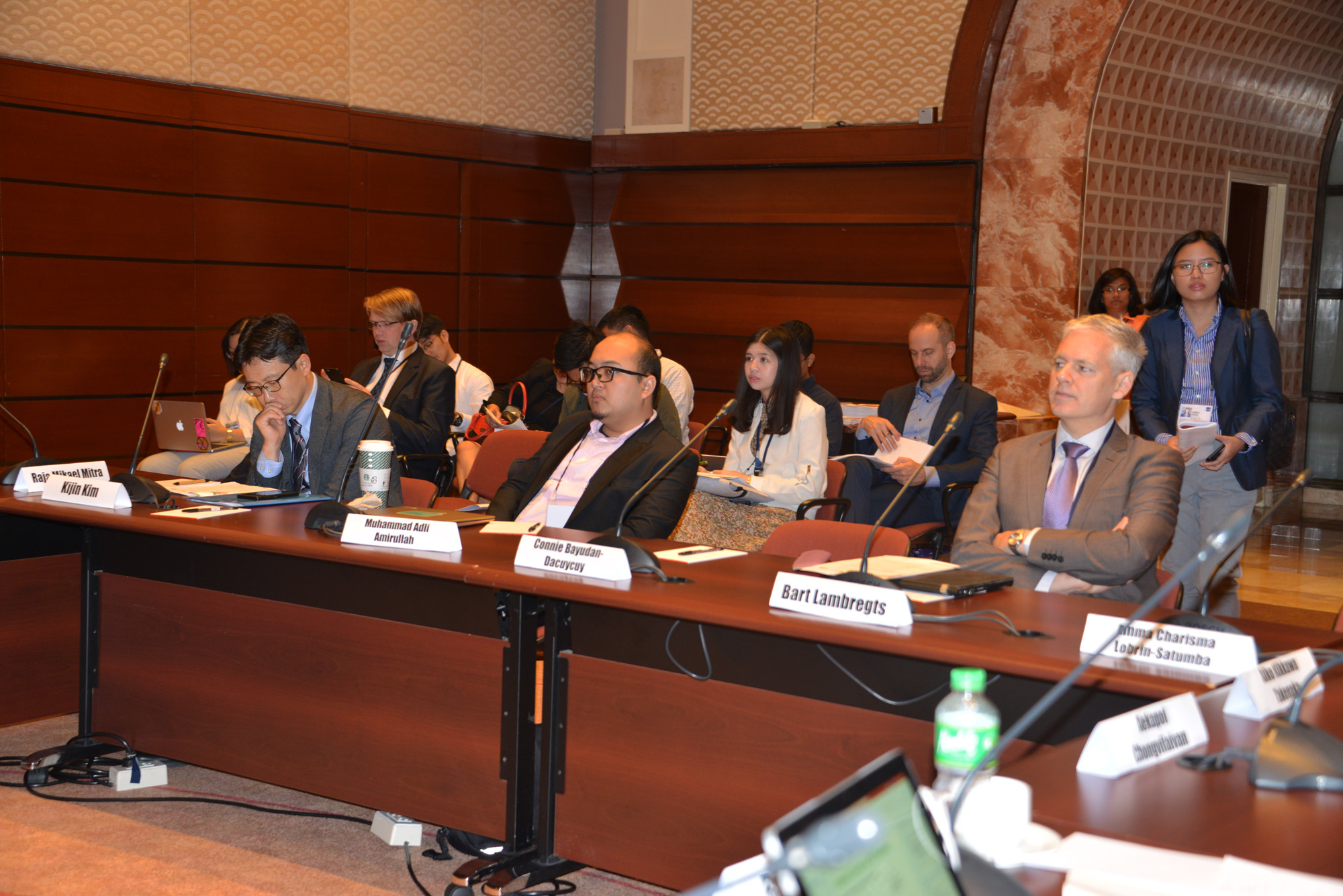ADB-PIDS-NUS Inception Conference on Challenges and Opportunities for the Platform Economy in Developing Asia-adb-nus-pids-17-20191205.jpg