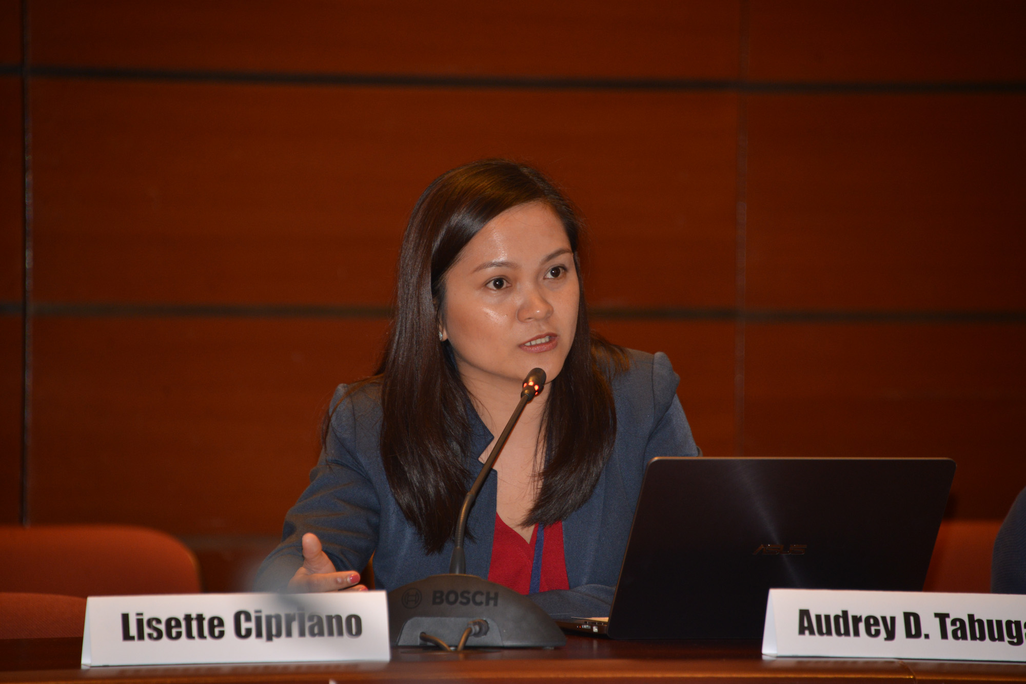 ADB-PIDS-NUS Inception Conference on Challenges and Opportunities for the Platform Economy in Developing Asia-adb-nus-pids-44-20191205.jpg