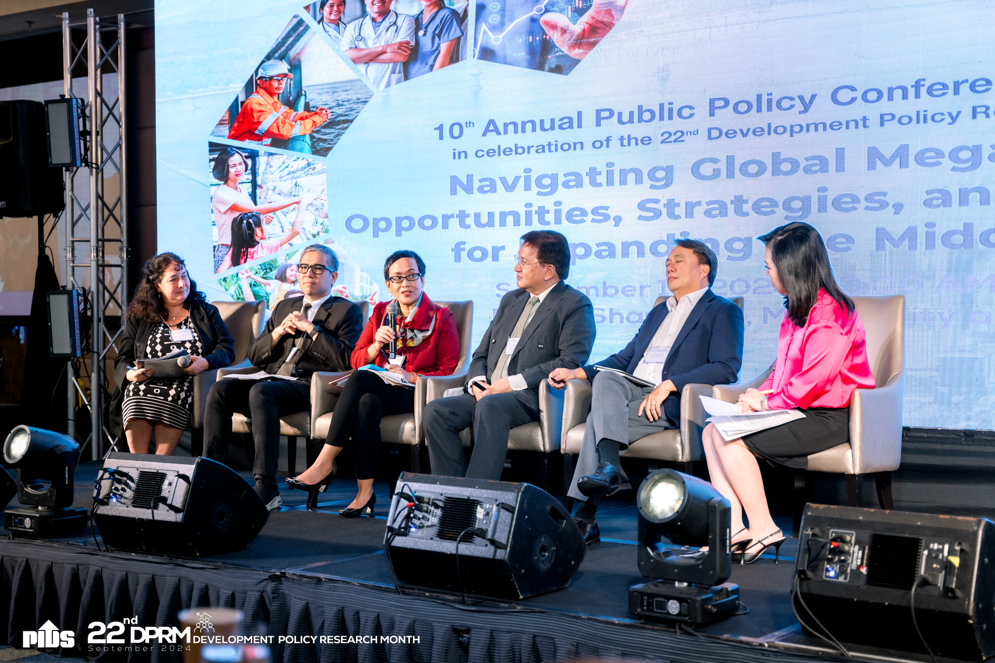 10th Annual Public Policy Conference - Navigating Global Megatrends: Opportunities, Strategies, and Governance for Expanding the Middle Class-4.jpg