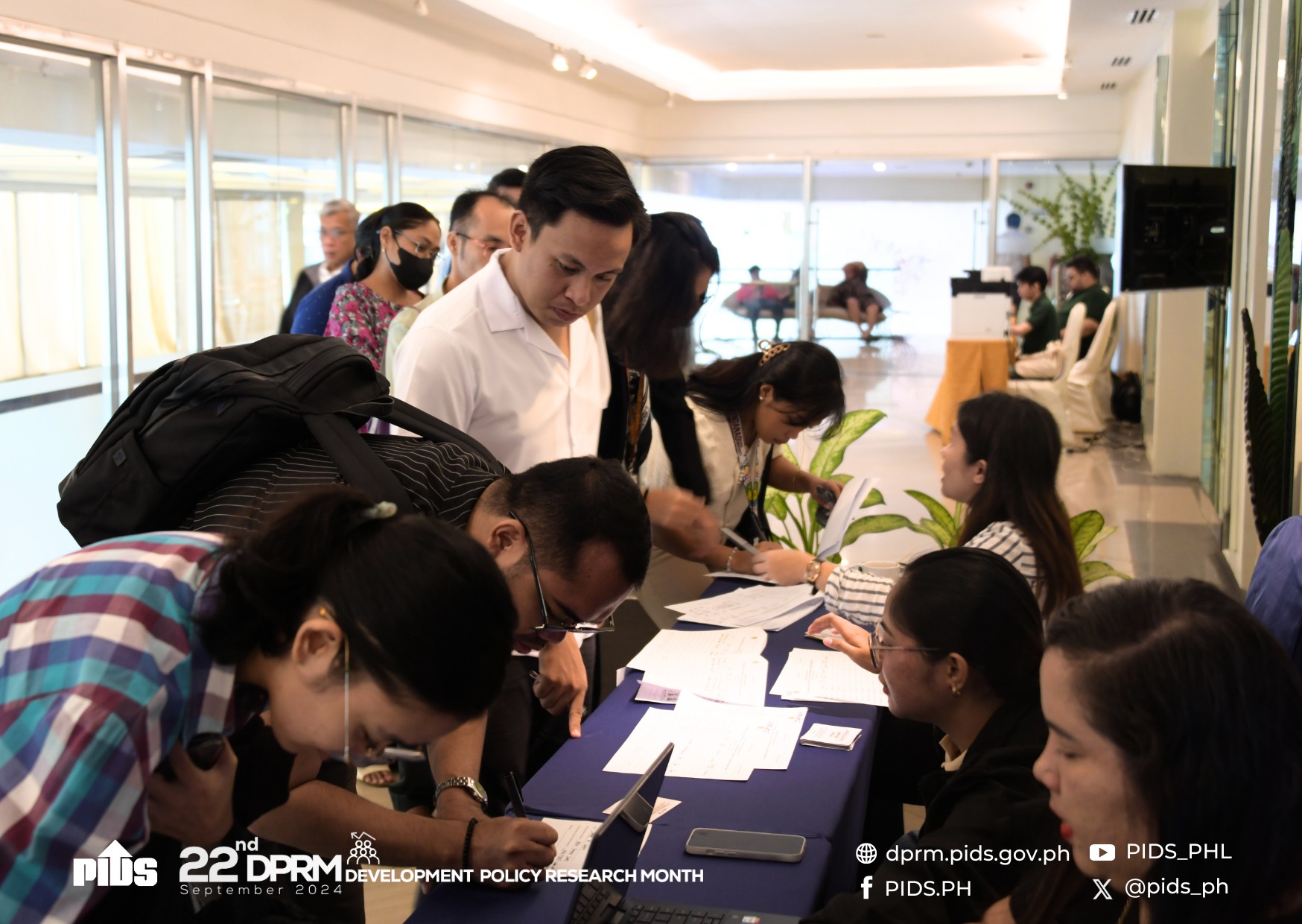 10th Mindanao Policy Research Forum - Navigating Global Trends, Mindanao's Future: Opportunities and Strategies for Expanding the Middle Class-m6.jpg