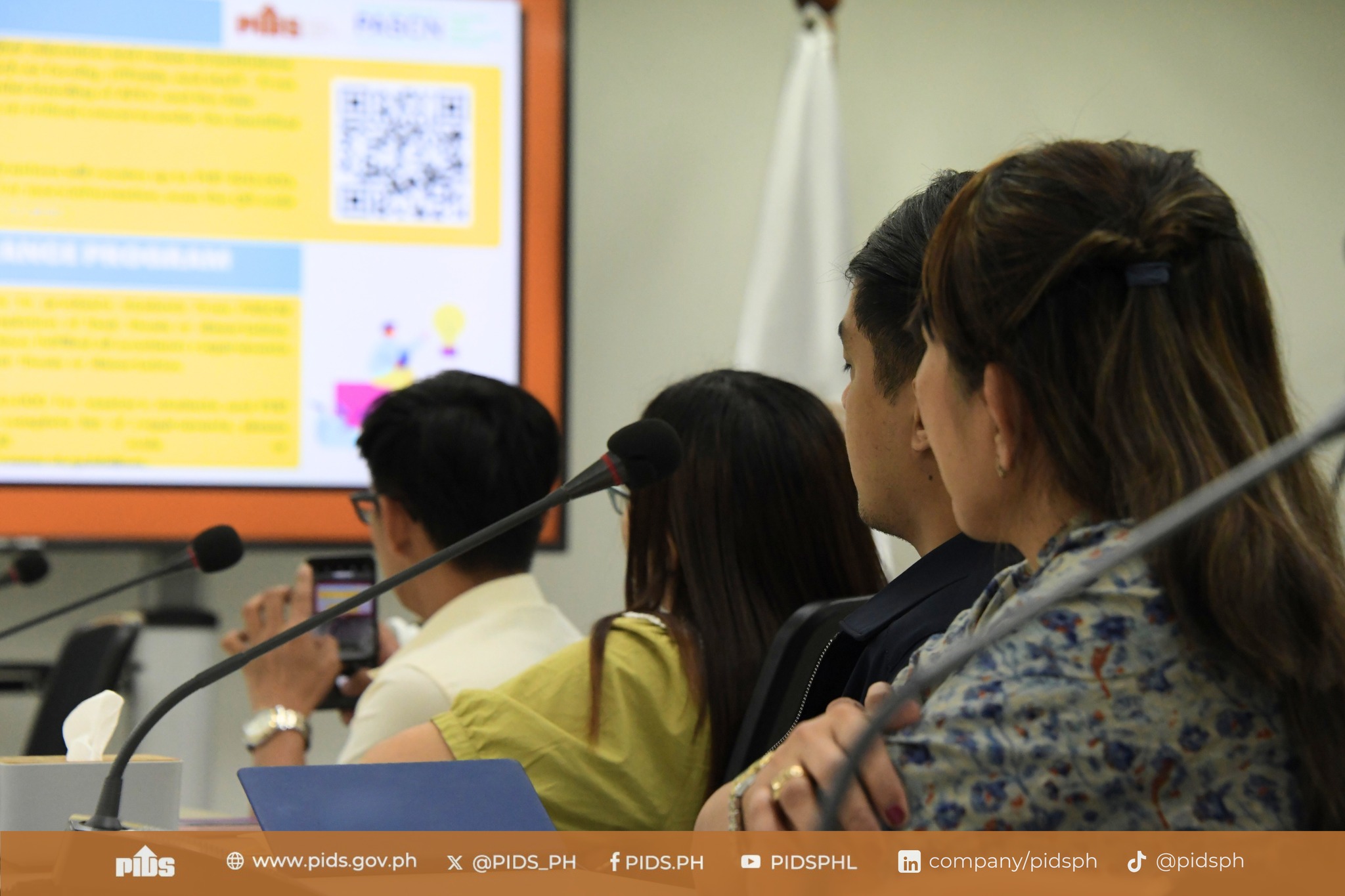 CBSUA representatives visit PIDS-c8.jpg